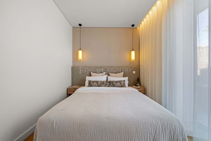 Image No.18-2 Bed Apartment for sale