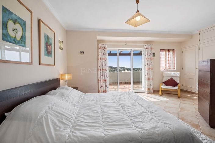 Image No.22-5 Bed Villa for sale