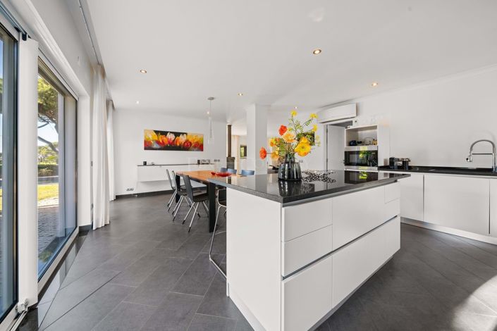 Image No.23-4 Bed Villa for sale