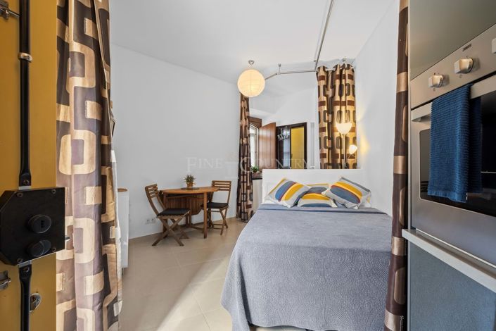 Image No.39-6 Bed Townhouse for sale