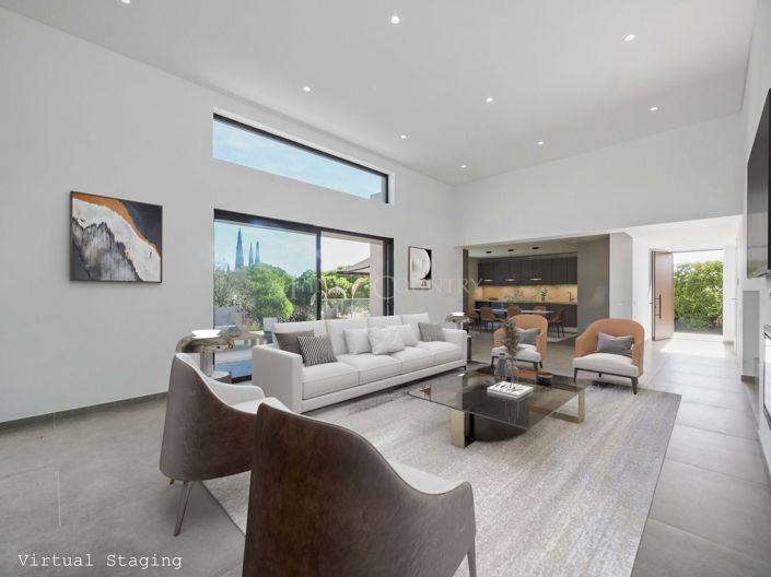 Image No.8-4 Bed Villa for sale