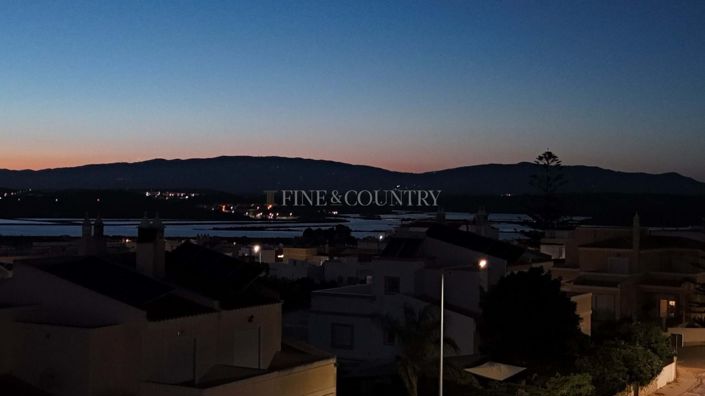 Image No.27-2 Bed Apartment for sale