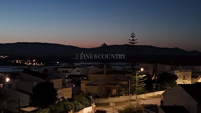 Image No.30-2 Bed Apartment for sale