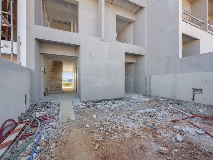 Image No.4-3 Bed Townhouse for sale