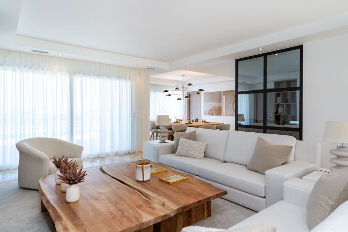 Image No.37-4 Bed Property for sale