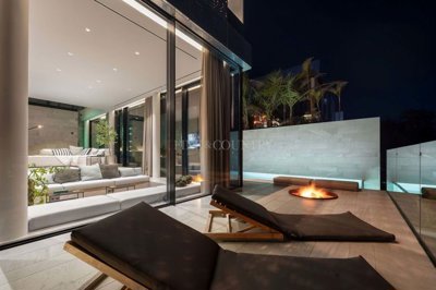 2104-352288-14d4e763c151089fe37f379b2f9be1ace