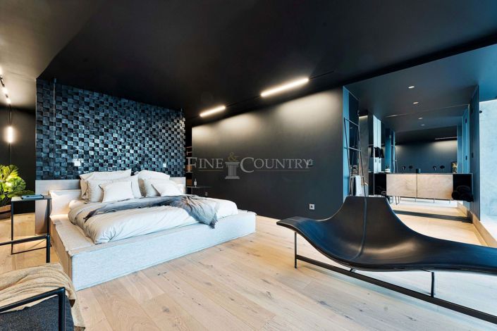 Image No.60-3 Bed Property for sale