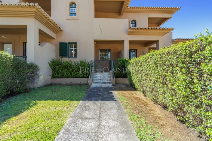 Image No.19-2 Bed Townhouse for sale