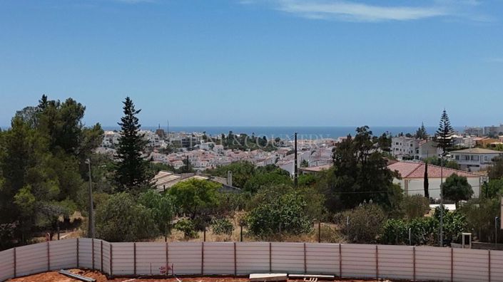 Image No.22-2 Bed Apartment for sale