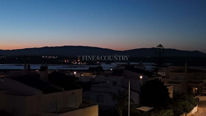 Image No.27-2 Bed Apartment for sale