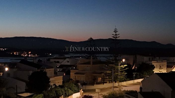 Image No.30-2 Bed Apartment for sale