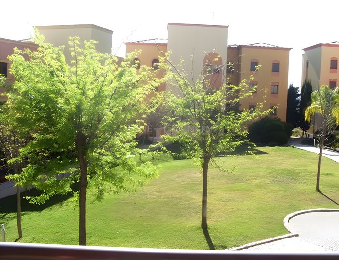 Image No.12-2 Bed Apartment for sale