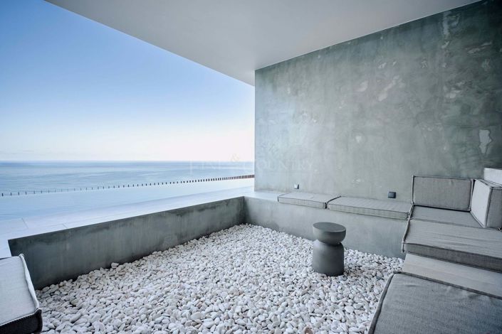 Image No.16-3 Bed Property for sale