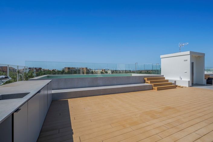 Image No.29-3 Bed Apartment for sale