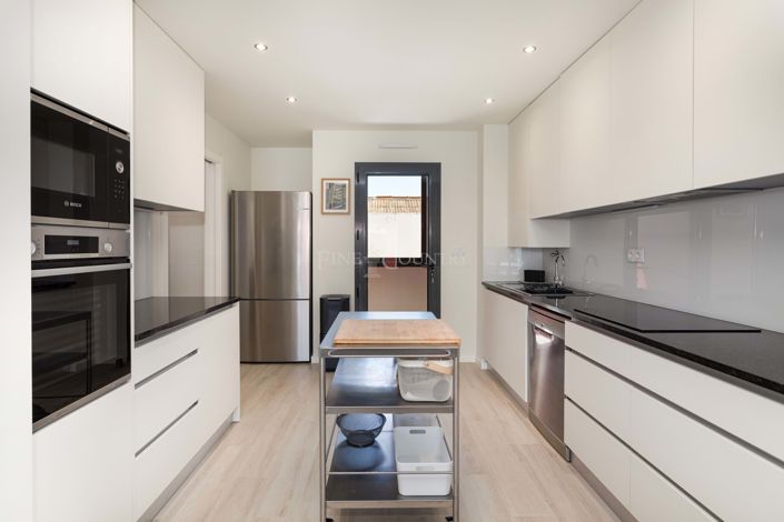 Image No.3-3 Bed Penthouse for sale