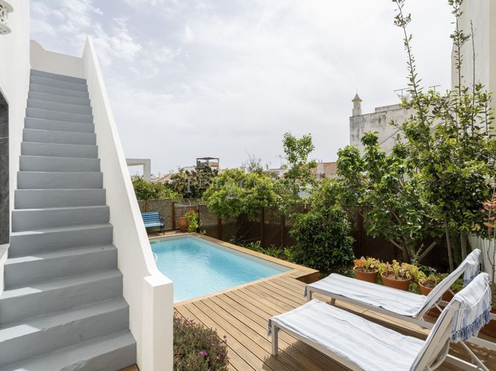 Image No.28-3 Bed Townhouse for sale