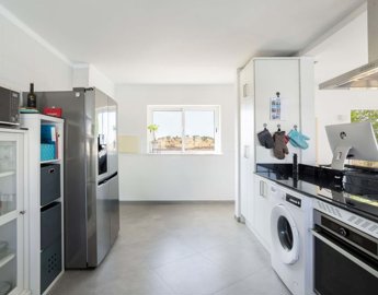 2104-360391-b952a8cbdbc2fd66601ce91bb265b9cce