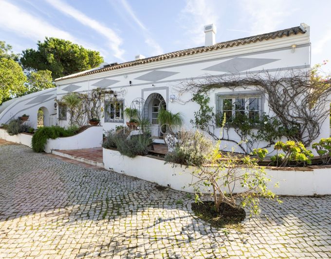 Image No.33-4 Bed Villa for sale