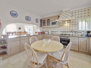 2104-341157-14d4e763c151089fe37f379b2f9be1ace