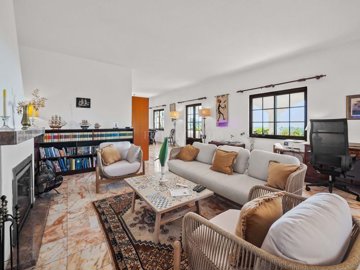 2104-341916-14d4e763c151089fe37f379b2f9be1ace