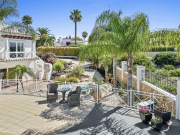 2104-341605-14d4e763c151089fe37f379b2f9be1ace