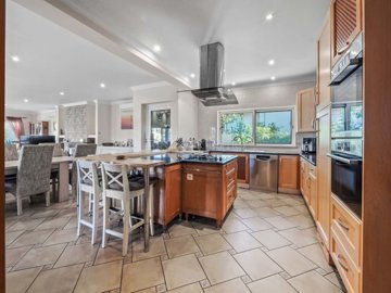 2104-358339-b952a8cbdbc2fd66601ce91bb265b9cce