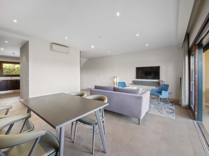 Image No.4-2 Bed Townhouse for sale