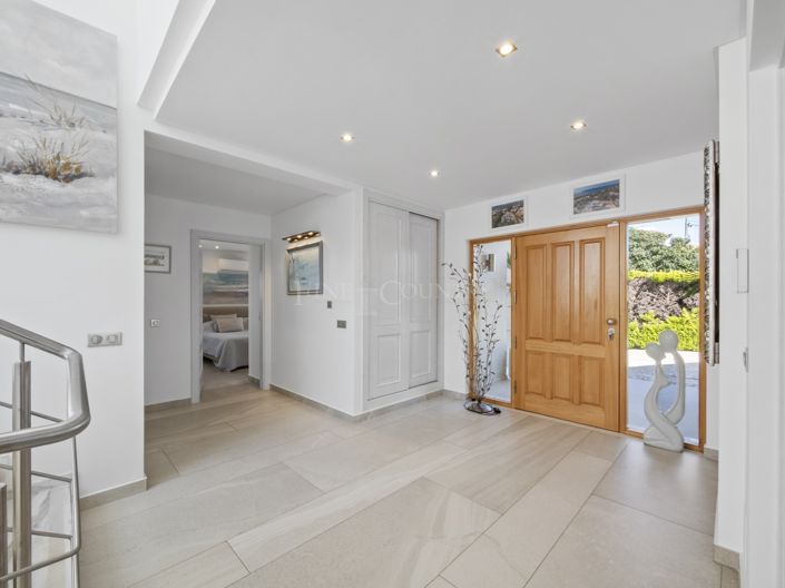 Image No.4-3 Bed Property for sale