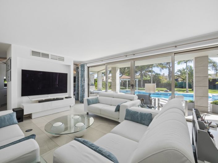 Image No.7-3 Bed Property for sale