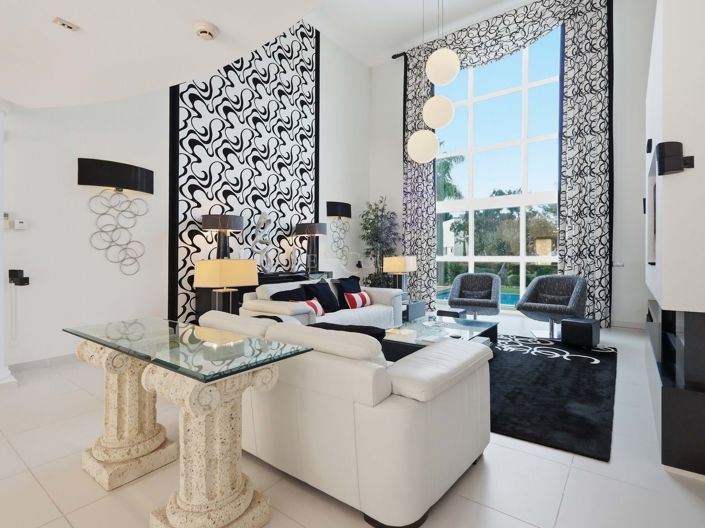 Image No.6-4 Bed Property for sale