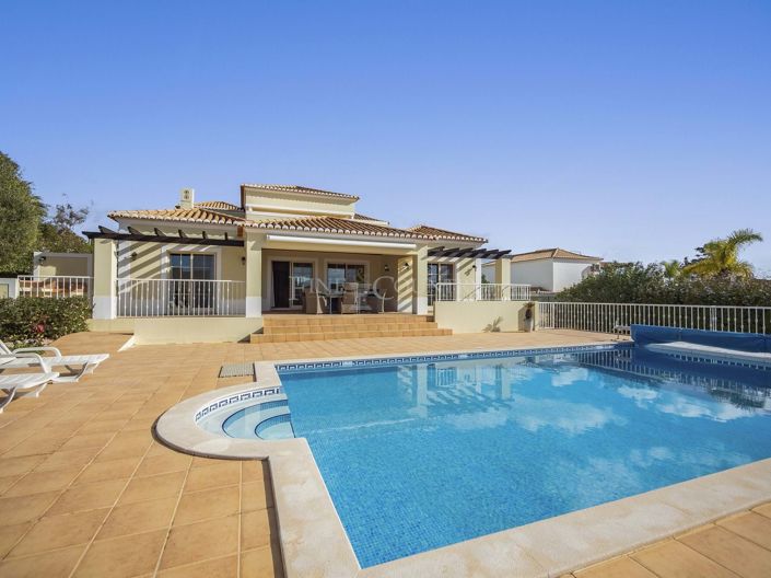 Image No.22-4 Bed Property for sale