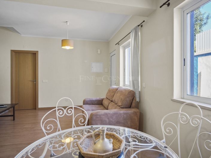 Image No.9-3 Bed Townhouse for sale