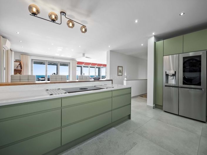 Image No.16-4 Bed Property for sale