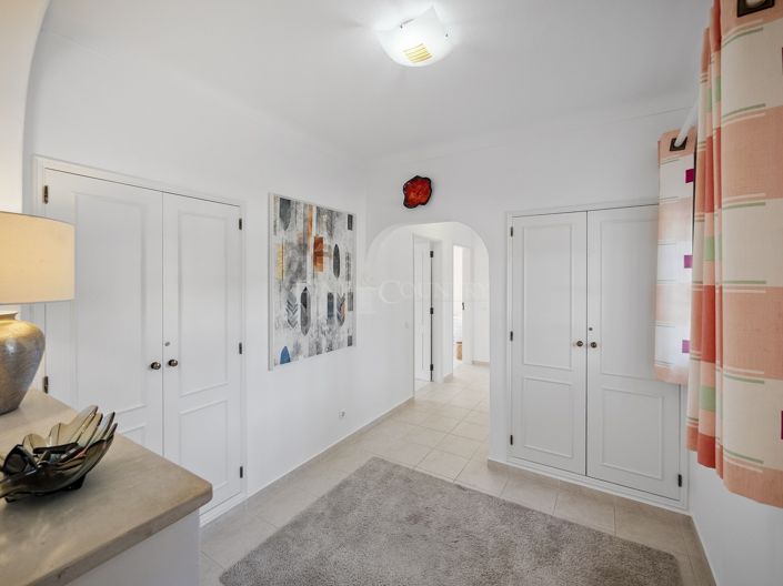 Image No.14-4 Bed Property for sale