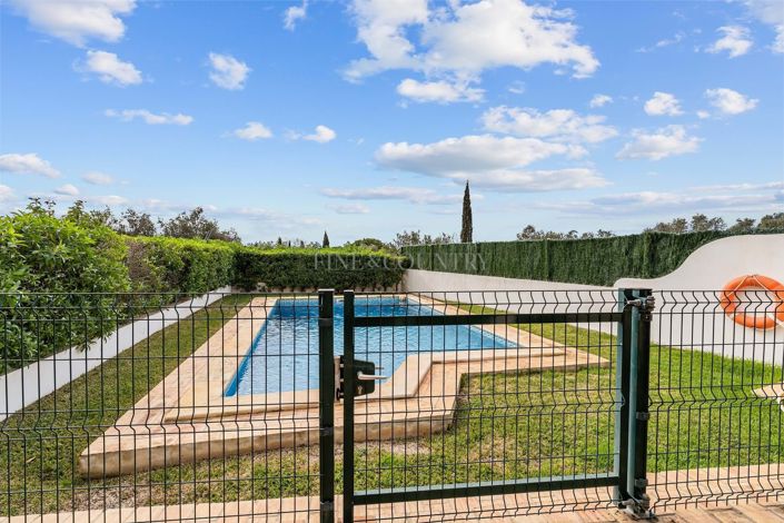 Image No.13-3 Bed Semi-Detached for sale