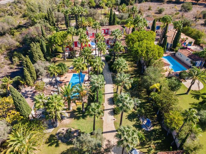 Image No.58-6 Bed Property for sale