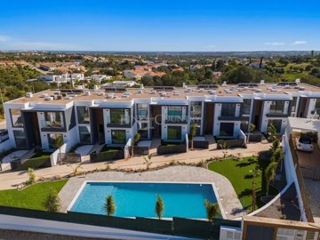 2104-245924-b952a8cbdbc2fd66601ce91bb265b9cce