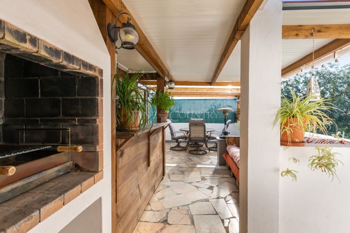 Image No.27-5 Bed Villa for sale