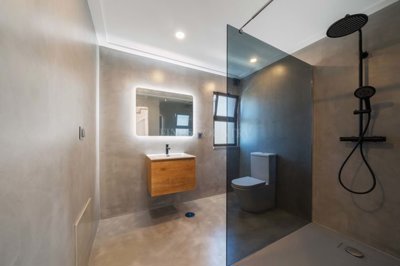 2104-310393-14d4e763c151089fe37f379b2f9be1ace