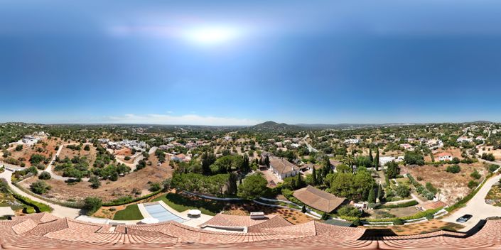 Image No.36-4 Bed Property for sale