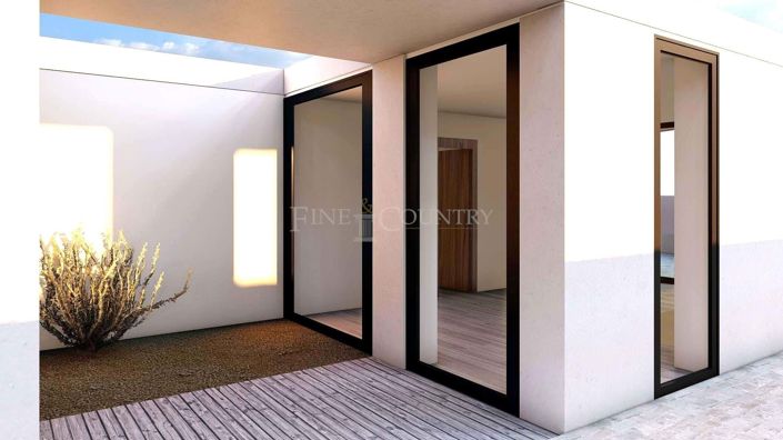 Image No.9-4 Bed Villa for sale