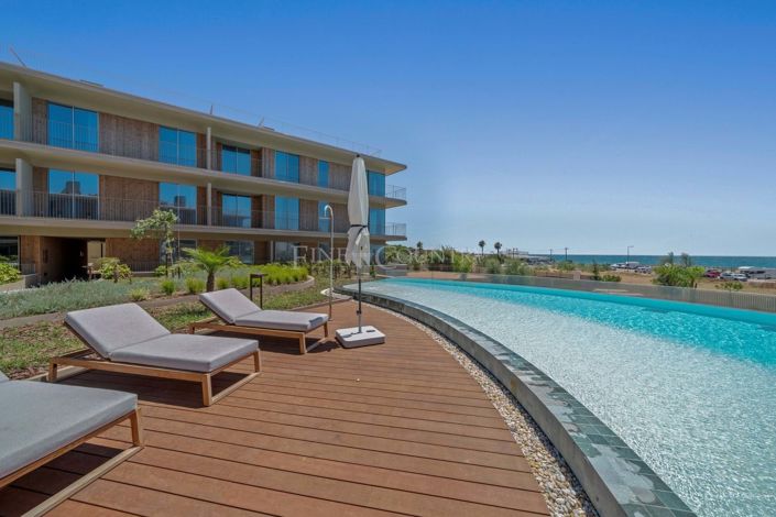 Image No.40-2 Bed Apartment for sale