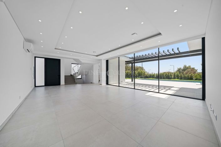 Image No.47-4 Bed Villa for sale