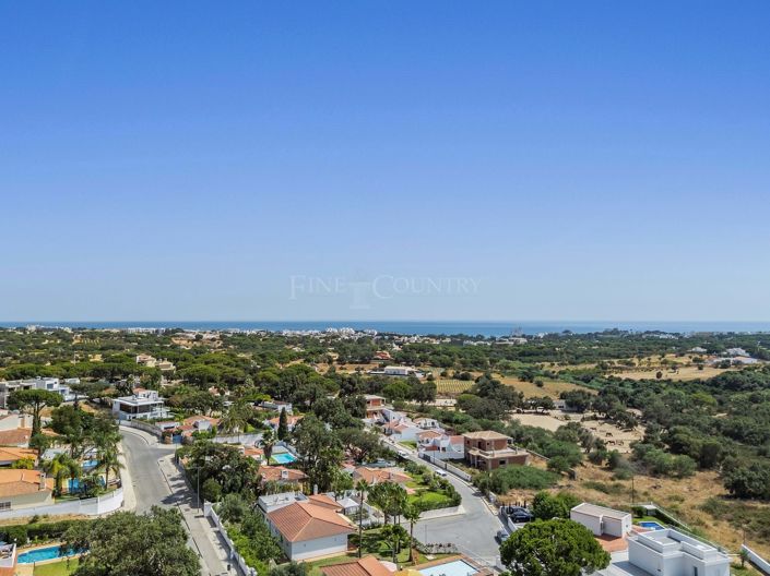 Image No.5-4 Bed Villa for sale