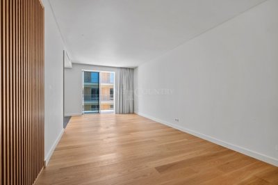 2104-353715-b952a8cbdbc2fd66601ce91bb265b9cce