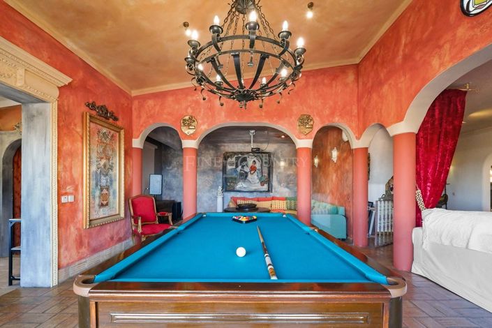 Image No.17-4 Bed Villa for sale