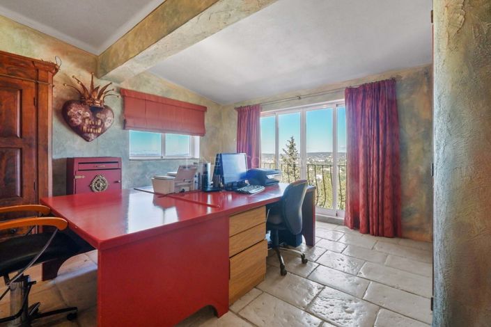 Image No.19-4 Bed Villa for sale