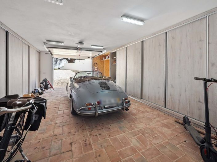 Image No.33-3 Bed Property for sale