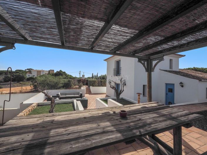 Image No.38-3 Bed Property for sale