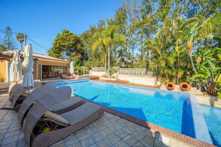 Image No.38-4 Bed Property for sale